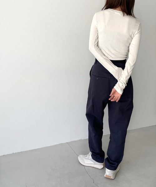 CANAL JEAN（キャナルジーン）の「El mar(エルマール) リブクルーネックロングTシャツ（Tシャツ/カットソー・レディース・アイボリー/ベージュ/ブラウン/ブラック・ONE SIZE）」の7枚目の写真