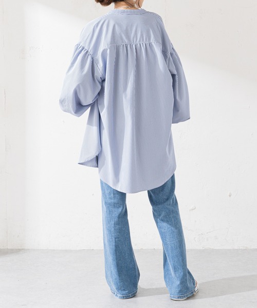 DISCOAT（ディスコート）の「【WEB限定】ストライプバンドカラーシャツ（シャツ/ブラウス・レディース・ブルー/ホワイト×ブラック/ホワイト×ネイビー/ネイビー×ホワイト/ホワイト/ブラック/ホワイト×ピンク/ホワイト×グリーン/サックスブルー・FREE）」の20枚目の写真