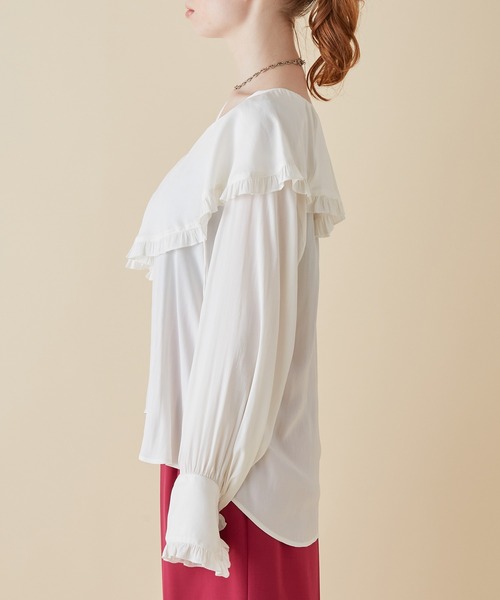 MADEMOISELLE ROPE'（マドモアゼル ロペ）の「ラッフルケープVネックブラウス（シャツ/ブラウス・レディース・オフホワイト・38）」の8枚目の写真