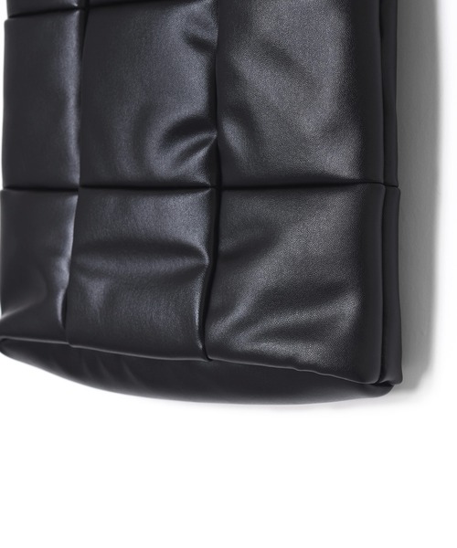 w closet（ダブルクローゼット）の「オーキッドショルダーバッグ（ショルダーバッグ・レディース・ブラック/ブラウン/アイボリー・FREE）」の7枚目の写真