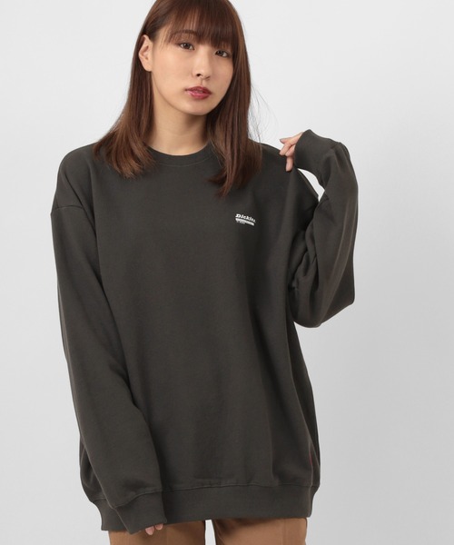 Dickies（ディッキーズ）の「【Dickies/ディッキーズ】ブランドロゴ　フロント＆バックプリント　長袖スウェット（スウェット・レディース・ホワイト/ホワイト系その他/ブラック/ダークブルー/ラベンダー/ホワイト系その他3/ブラウン/ホワイト系その他2・M/L）」の13枚目の写真
