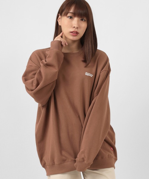 Dickies（ディッキーズ）の「【Dickies/ディッキーズ】ブランドロゴ　フロント＆バックプリント　長袖スウェット（スウェット・レディース・ホワイト/ホワイト系その他/ブラック/ダークブルー/ラベンダー/ホワイト系その他3/ブラウン/ホワイト系その他2・M/L）」の10枚目の写真