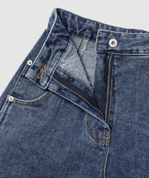 LOW CLASSIC(ロウ クラシック)の「BOY FRIEND FIT DENIM PANTS(デニムパンツ・レディース・ブルー系その他・M/L/S)」の4枚目の写真