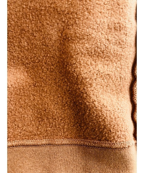 RUGGEDWORKS（ラゲッドワークス）の「《made in Japan》　コミカル恐竜　裏起毛トレーナー（スウェット・キッズ・キャメル/グリーン・110/150/120/90/100/130/140）」の9枚目の写真