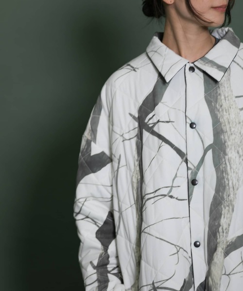 Uiscel（ユイセル）の「プリマロフトリバーシブルCPOブルゾン（ダウンジャケット/コート・メンズ・ブラック/カーキ・ONE）」の8枚目の写真