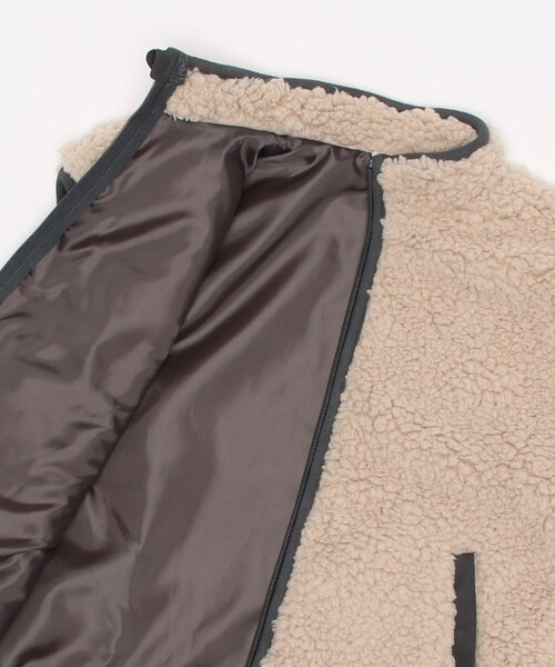 JAM & LINK(ジャムアンドリンク)の「もこもこボアベスト(ベスト・キッズ・ブラック/ベージュ・110cm/120cm/130cm/140cm/150cm/100cm)」の15枚目の写真