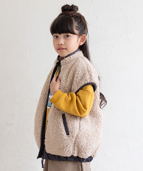 JAM & LINK(ジャムアンドリンク)の「もこもこボアベスト(ベスト・キッズ・ブラック/ベージュ・110cm/120cm/130cm/140cm/150cm/100cm)」の3枚目の写真