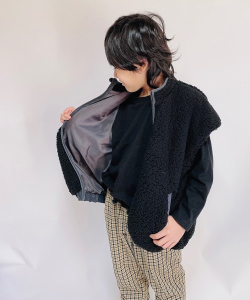 JAM & LINK(ジャムアンドリンク)の「もこもこボアベスト(ベスト・キッズ・ブラック/ベージュ・110cm/120cm/130cm/140cm/150cm/100cm)」の18枚目の写真