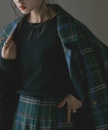 ラウンドネックリブニット