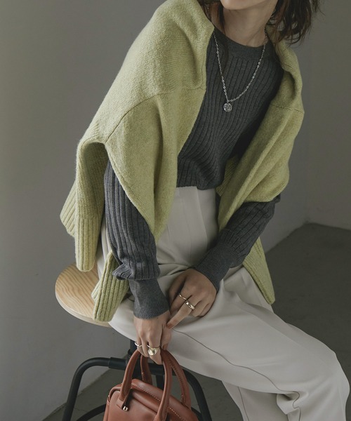 Fashion Letter(ファッションレター)の「ラウンドネックリブニット(ニット/セーター・レディース・ブラック/ダークグリーン/杢グレー/バーガンディー/グレイッシュベージュ・LL~3L/4L~5L/M~L)」の11枚目の写真