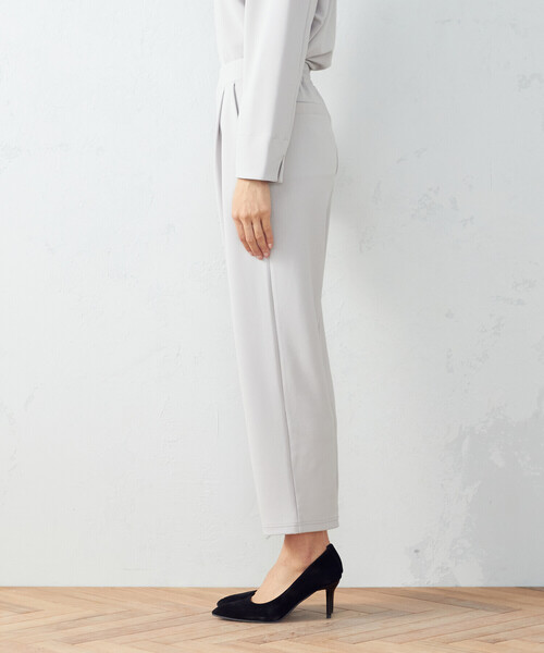 COMME CA ISM（コムサイズム）の「【セットアップ対応】　タックパンツ（スラックス・レディース・ライトグレー/ブラック/ネイビー・MEDIUM/LARGE）」の21枚目の写真