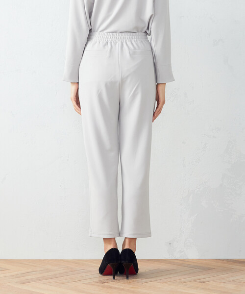 COMME CA ISM（コムサイズム）の「【セットアップ対応】　タックパンツ（スラックス・レディース・ライトグレー/ブラック/ネイビー・MEDIUM/LARGE）」の22枚目の写真