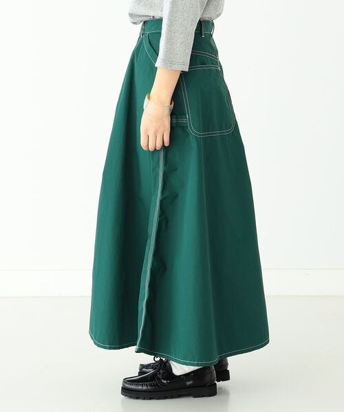 BEAMS BOY(ビームスボーイ)の「BEAMS BOY / ナイロン デルタ ワークスカート(スカート・レディース・ダークグリーン/ネイビー・ONE SIZE)」の15枚目の写真