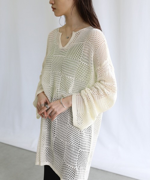 select MOCA（セレクトモカ）の「キーネックブロックチェックメッシュトップス（Tシャツ/カットソー・レディース・ブラック/アイボリー/テラコッタ・FREE）」の2枚目の写真