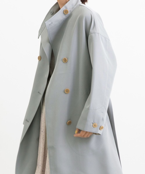POU DOU DOU（プードゥドゥ）の「ポリエステルソフトギャバスタンドカラーコート（トレンチコート・レディース・ライトブルー/ベージュ/カーキ・3）」の12枚目の写真