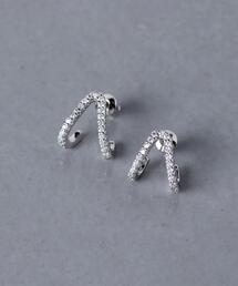 UNITED ARROWS（ユナイテッドアローズ）の「＜UNITED ARROWS＞V-SHAPED ピアス（ピアス（両耳用）・レディース）」