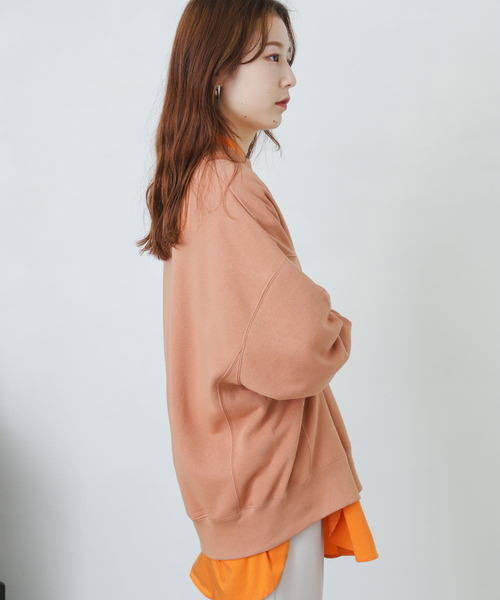 SENSE OF PLACE by URBAN RESEARCH（センスオブプレイスバイアーバンリサーチ）の「オーバーサイズロゴスウェットシャツ（スウェット・レディース・ピンクベージュ/オフホワイト/グレー・ONE）」の17枚目の写真