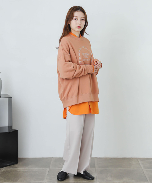 SENSE OF PLACE by URBAN RESEARCH（センスオブプレイスバイアーバンリサーチ）の「オーバーサイズロゴスウェットシャツ（スウェット・レディース・ピンクベージュ/オフホワイト/グレー・ONE）」の20枚目の写真