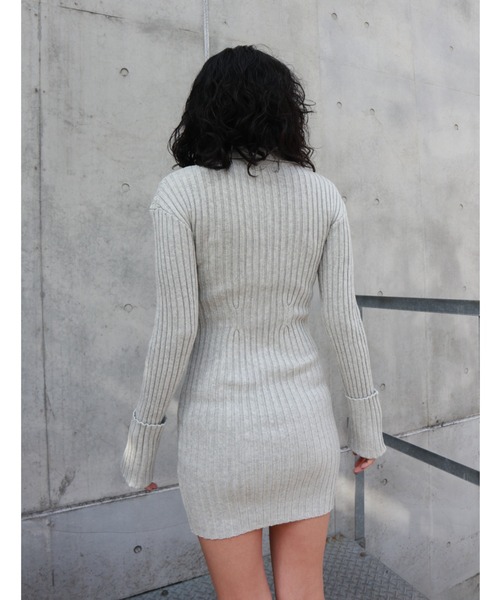 FIG&VIPER（フィグアンドバイパー）の「ヘンリーネックリブニットOP（ワンピース・レディース・ブラック/グレー・FREE）」の8枚目の写真