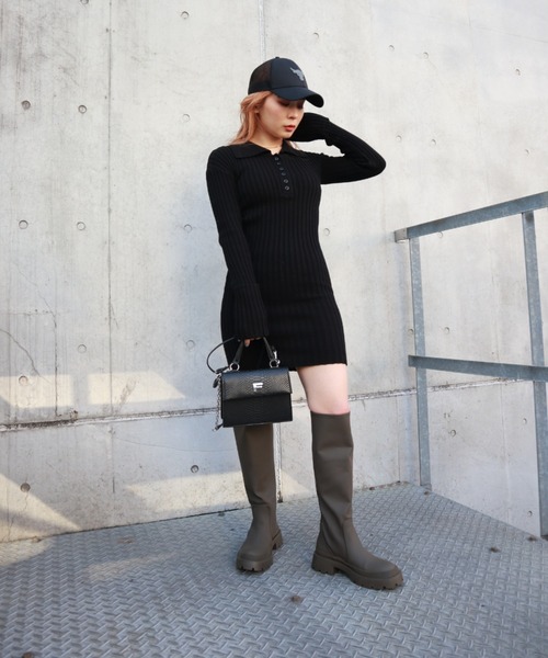 FIG&VIPER（フィグアンドバイパー）の「ヘンリーネックリブニットOP（ワンピース・レディース・ブラック/グレー・FREE）」の6枚目の写真