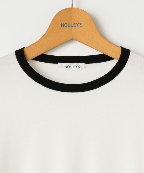 NOLLEY’S(ノーリーズ)の「肩タッククルーネックプルオーバーニット(ニット/セーター・レディース・オフホワイト/ブラック・38)」の6枚目の写真