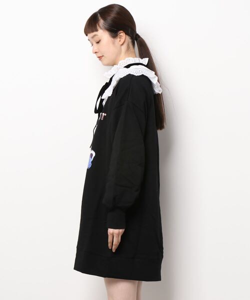 BODYLINE（ボディライン）の「ハロウィンやイベントにも使えるコスチュームシリーズ レディースリボン＆つけ襟付き キラーベアスウェットワンピース オーバーサイズ（ワンピース・レディース・ブラック・2L/4L/M/L）」の10枚目の写真