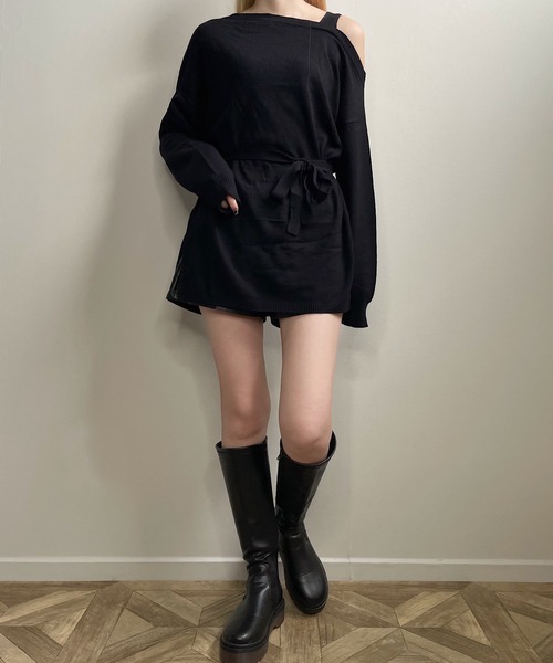 shopnikoniko(ショップニコニコ)の「ウエストマーク ワンショルダーニット(Tシャツ/カットソー・レディース・テラコッタ/ブラック/アイボリー/ベージュ・フリー)」の17枚目の写真