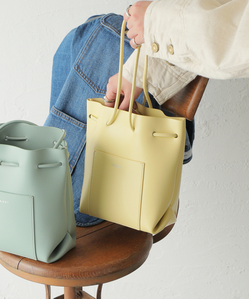 YAHKI（ヤーキ）の「【YAHKI /ヤーキ】SOFT W FACE POCHETTE：バッグ（ショルダーバッグ・レディース・ホワイト/ライトグリーン/イエロー・FREE）」の6枚目の写真