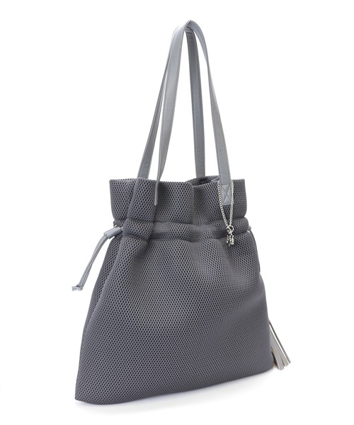 BASE（ベース）の「A4対応 巾着タイプ レディースショルダーバッグ（ショルダーバッグ・レディース・ホワイト/ベージュ/グレー/ネイビー/ブラック・FREE）」の11枚目の写真