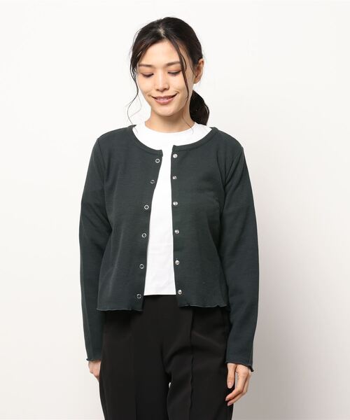 ehka sopo（エヘカソポ）の「クルーネックワッフルカーディガン（カーディガン/ボレロ・レディース・ベージュ/オフホワイト/サックスブルー/チャコール・ﾌﾘ-）」の9枚目の写真