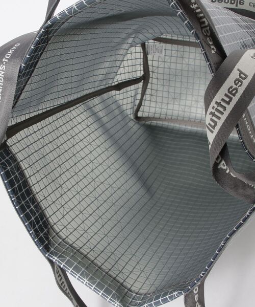 beautiful people（ビューティフルピープル）の「beautiful people-women plaid vinyl logotape should（ショルダーバッグ・レディース・グレー・FREE）」の3枚目の写真