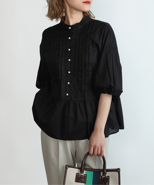 PICCIN（ピッチン）の「パールボタンペプラムピンタックブラウス（シャツ/ブラウス・レディース・ブラック/オフホワイト/ベビーピンク・M）」の3枚目の写真