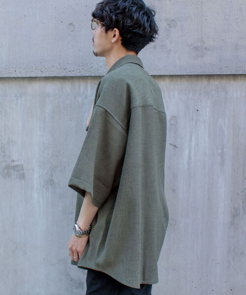 GLOSTER（グロスター）の「【GLOSTER/グロスター】リネンライクミリタリービッグシャツ オーバーサイズシャツ（シャツ/ブラウス・メンズ・ブラック/ベージュ/オリーブ・FREE）」の12枚目の写真