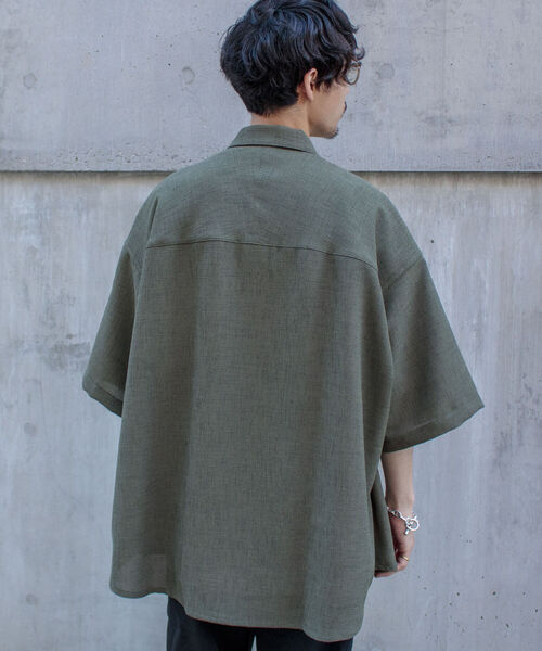 GLOSTER（グロスター）の「【GLOSTER/グロスター】リネンライクミリタリービッグシャツ オーバーサイズシャツ（シャツ/ブラウス・メンズ・ブラック/ベージュ/オリーブ・FREE）」の13枚目の写真