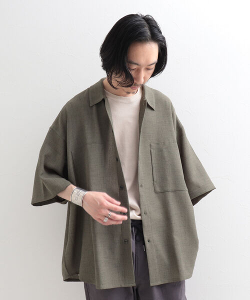 GLOSTER（グロスター）の「【GLOSTER/グロスター】リネンライクミリタリービッグシャツ オーバーサイズシャツ（シャツ/ブラウス・メンズ・ブラック/ベージュ/オリーブ・FREE）」の22枚目の写真