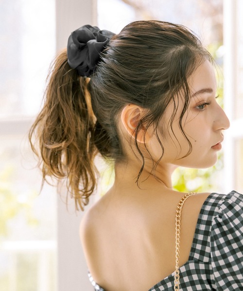 OLIVE des OLIVE(オリーブデオリーブ)の「シュシュ付きサンダル(サンダル・レディース・ブラック/オフホワイト/ミント/クリア・SMALL/MEDIUM/LARGE)」の17枚目の写真