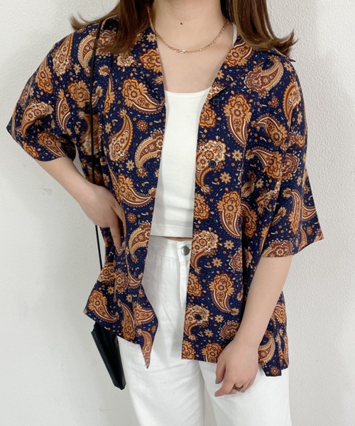 nemne store（ネンネストア）の「総柄開襟半袖シャツ（シャツ/ブラウス・レディース・イエロー/ホワイト系その他2/ネイビー/ホワイト系その他・フリー）」の3枚目の写真