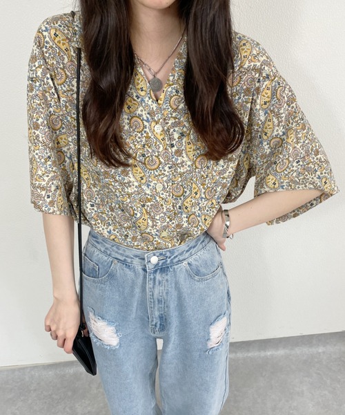 nemne store（ネンネストア）の「総柄開襟半袖シャツ（シャツ/ブラウス・レディース・イエロー/ホワイト系その他2/ネイビー/ホワイト系その他・フリー）」の11枚目の写真