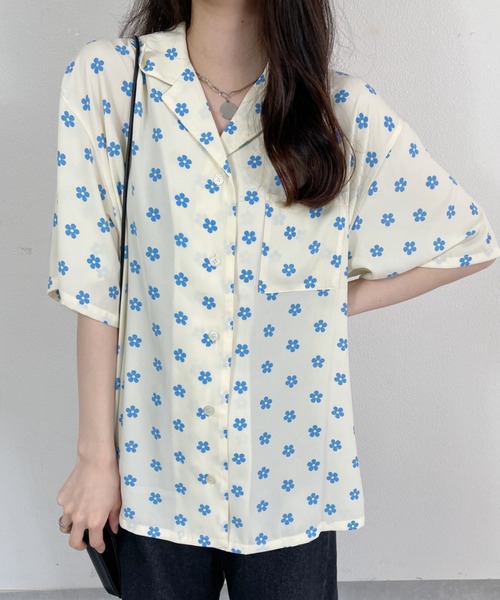 nemne store（ネンネストア）の「総柄開襟半袖シャツ（シャツ/ブラウス・レディース・イエロー/ホワイト系その他2/ネイビー/ホワイト系その他・フリー）」の10枚目の写真