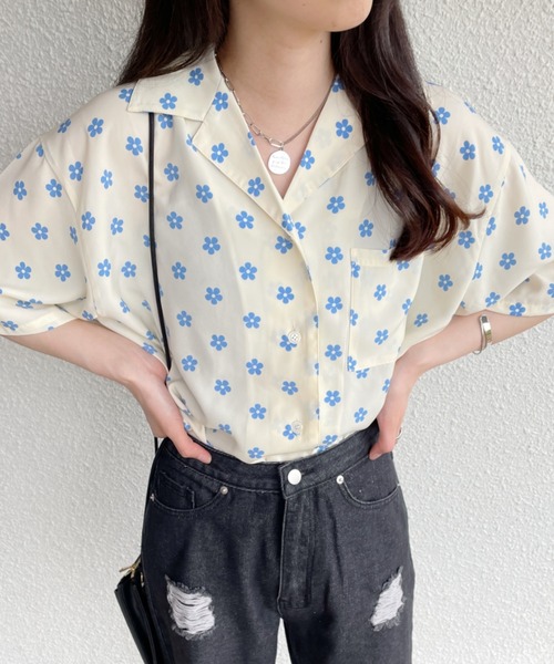 nemne store（ネンネストア）の「総柄開襟半袖シャツ（シャツ/ブラウス・レディース・イエロー/ホワイト系その他2/ネイビー/ホワイト系その他・フリー）」の20枚目の写真