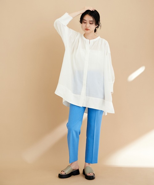 ADAM ET ROPE'（アダムエロペ）の「【WEB限定】バックリボンチュニックシャツ（シャツ/ブラウス・レディース・グリーン系その他/ブラック/ホワイト・FREE）」の6枚目の写真
