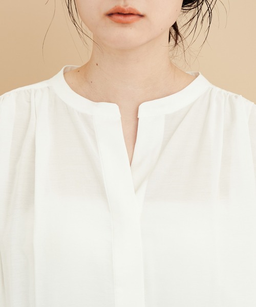 ADAM ET ROPE'（アダムエロペ）の「【WEB限定】バックリボンチュニックシャツ（シャツ/ブラウス・レディース・グリーン系その他/ブラック/ホワイト・FREE）」の15枚目の写真