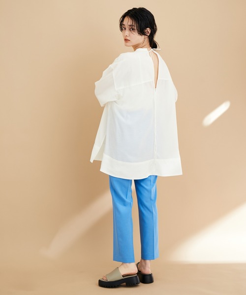 ADAM ET ROPE'（アダムエロペ）の「【WEB限定】バックリボンチュニックシャツ（シャツ/ブラウス・レディース・グリーン系その他/ブラック/ホワイト・FREE）」の20枚目の写真
