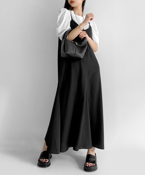 LVEU.(ラブユ.)の「Long flare camisole one-piece / ロングフレアキャミソールワンピース(ワンピース・レディース・ブルー/ブラック・FREE)」の15枚目の写真