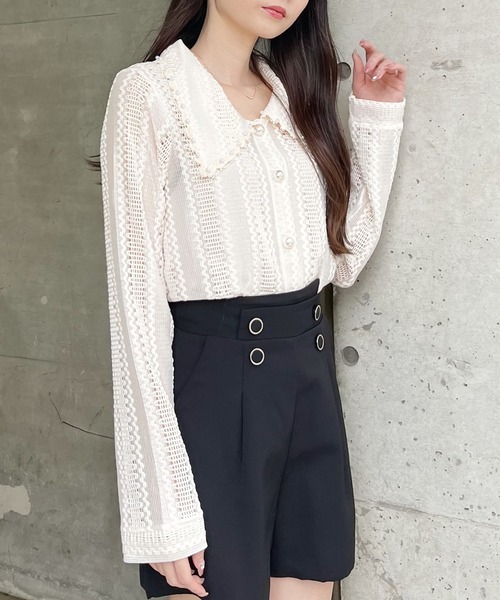 MIIA（ミーア）の「パール釦レースカーディガン（カーディガン/ボレロ・レディース・ブラック/ベージュ/オフホワイト・FREE）」の4枚目の写真