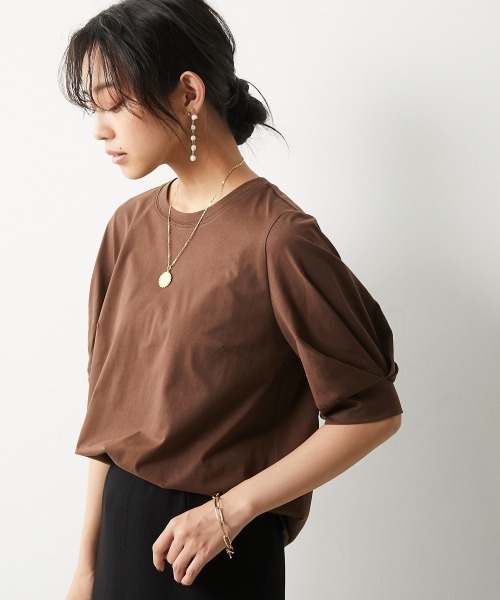 CHIC STYLE(シックスタイル)の「<大きいサイズ>綿100%パフスリーブカットソートップス シックスタイル(Tシャツ/カットソー・レディース・ブラウン/ブラック・4/5/7/8/3/6/2)」の4枚目の写真