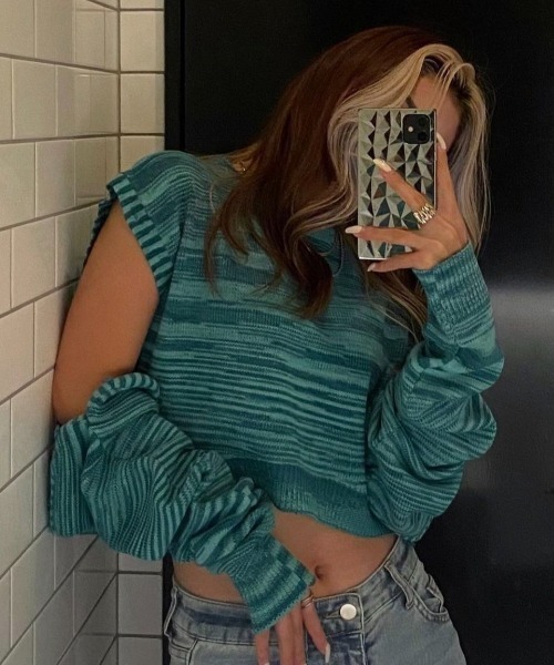 FIG&VIPER（フィグアンドバイパー）の「袖取り外し3WAYニットトップス（ニット/セーター・レディース・ブラック/ピンク/ブルー・FREE）」の4枚目の写真