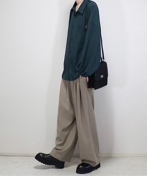 Loose/ルース（ルース）の「2way スクエアショルダーミニバッグ（ショルダーバッグ・メンズ・ダークブラック/グレー/グリーン/ブラウン/ブラック/ダークグレー/ホワイト/ターコイズブルー/ブラック系/ワイン/ダークブラウン/ブルー系/グレー系/シルバー/ブラック系1・FREE）」の22枚目の写真