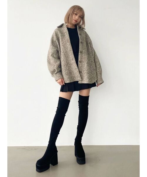 EMODA（エモダ）の「ヘムカットプリーツミニスカート（スカート・レディース・ブラック/ベージュ・SMALL/MEDIUM）」の5枚目の写真