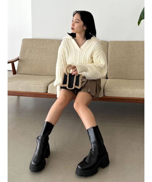 EMODA（エモダ）の「ヘムカットプリーツミニスカート（スカート・レディース・ブラック/ベージュ・SMALL/MEDIUM）」の12枚目の写真